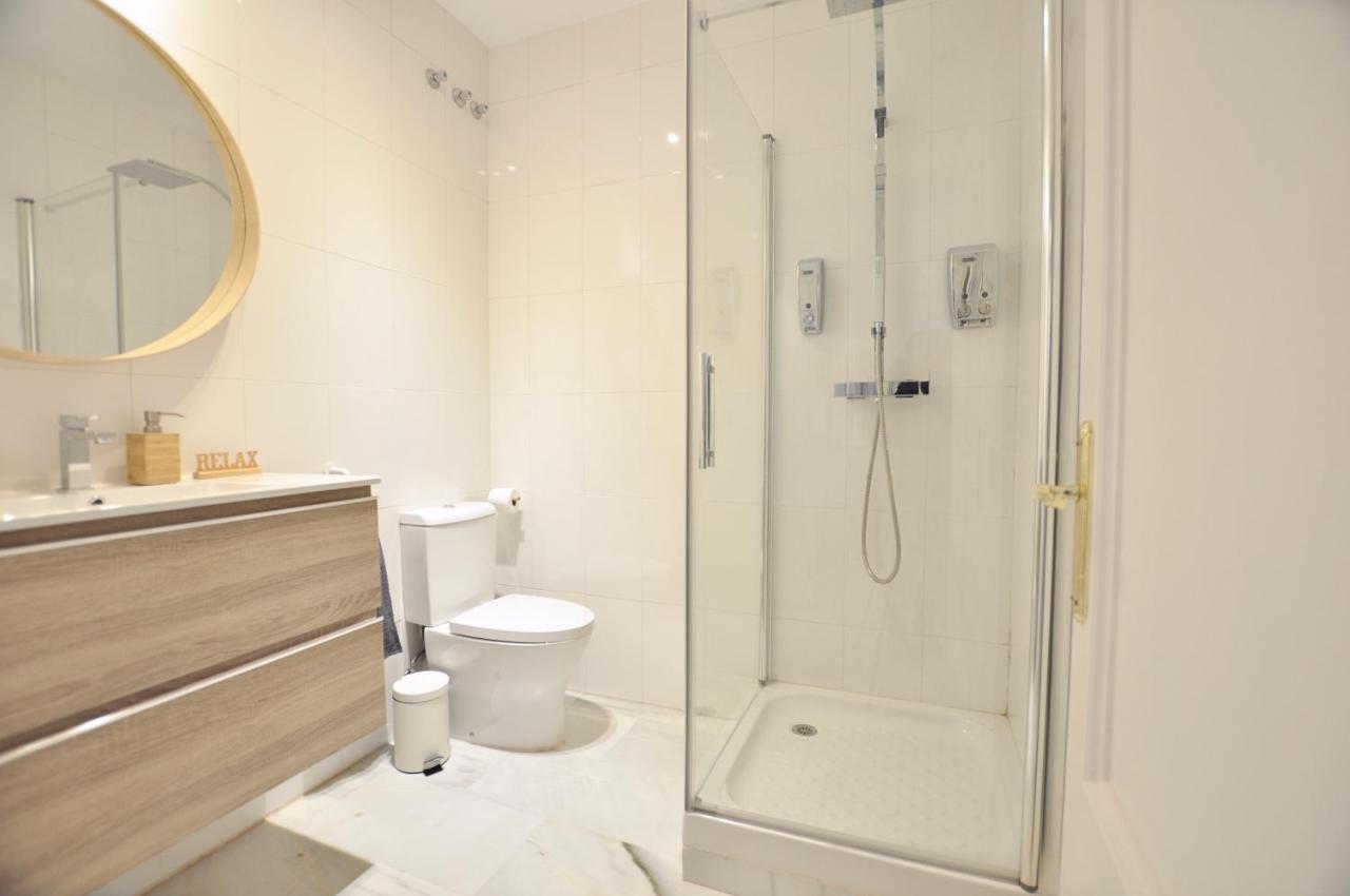 Luminoso y coqueto apartamento con jardín Málaga Exterior foto
