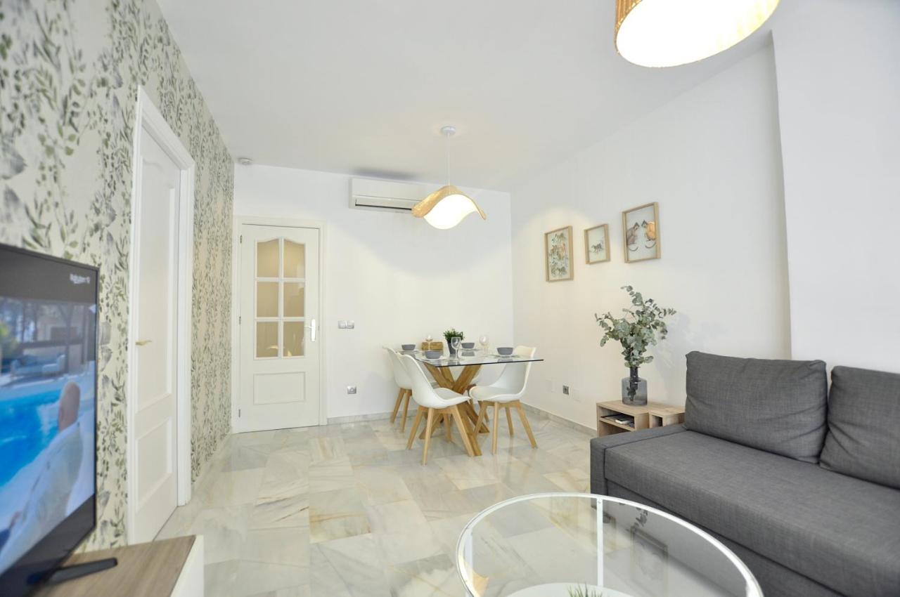 Luminoso y coqueto apartamento con jardín Málaga Exterior foto