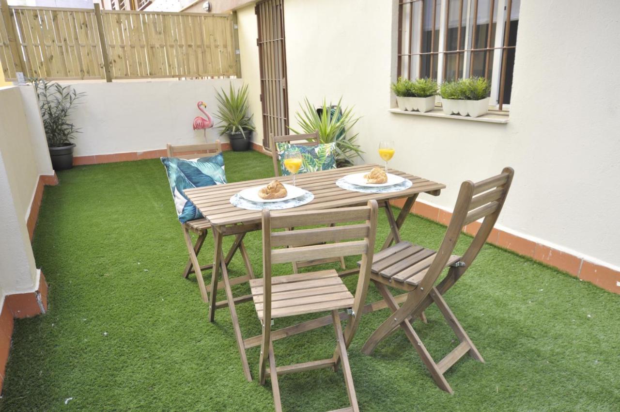 Luminoso y coqueto apartamento con jardín Málaga Exterior foto