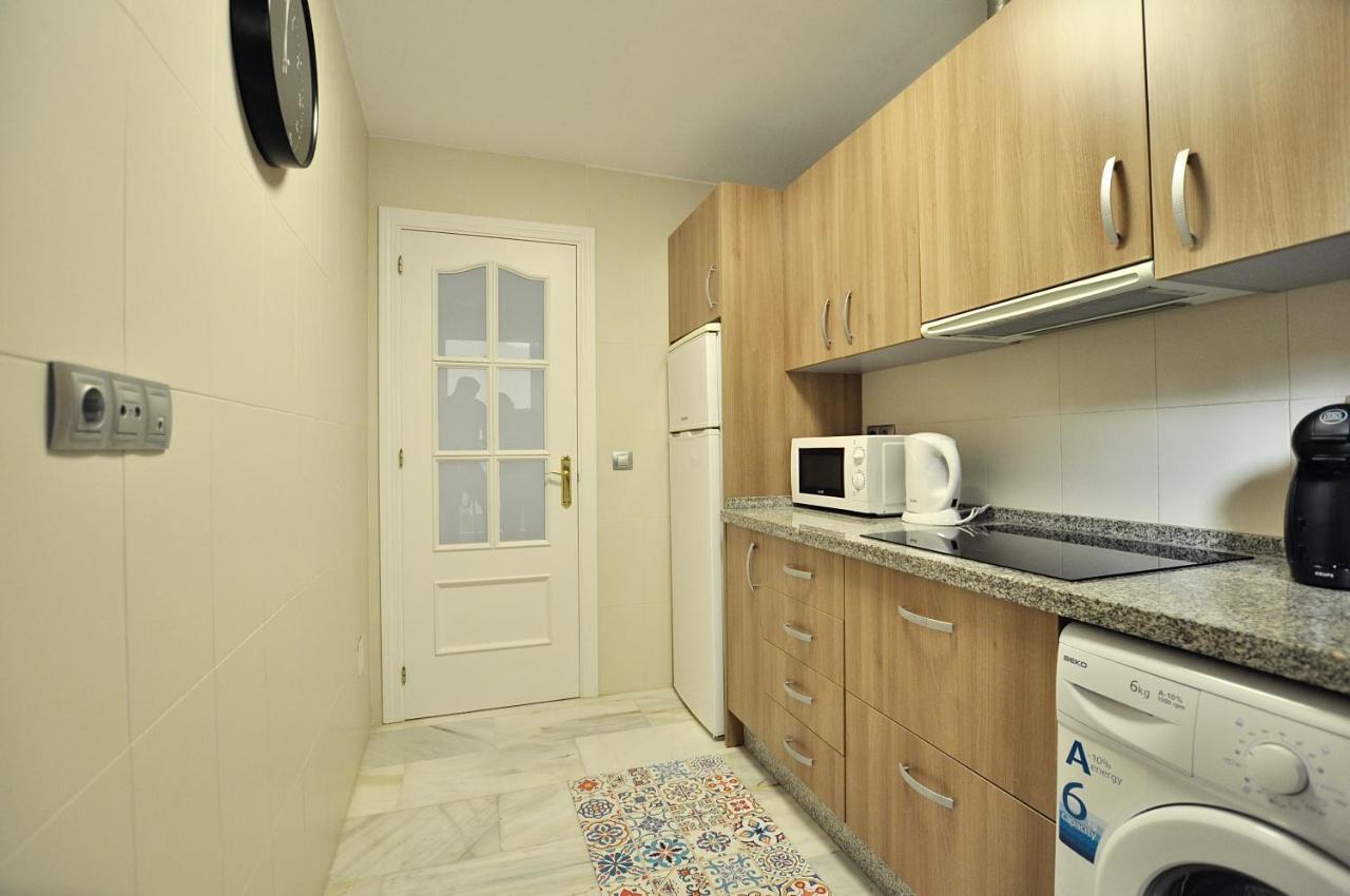 Luminoso y coqueto apartamento con jardín Málaga Exterior foto