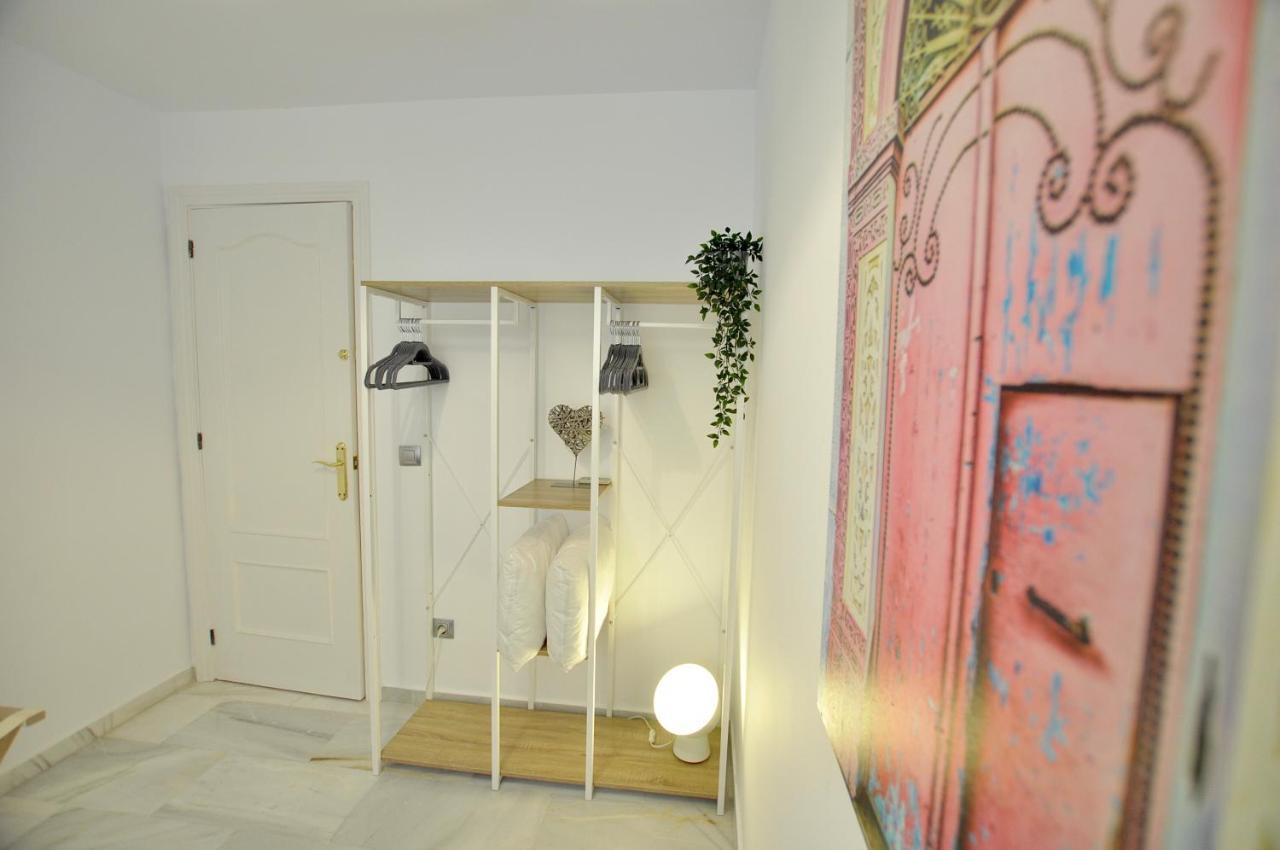 Luminoso y coqueto apartamento con jardín Málaga Exterior foto